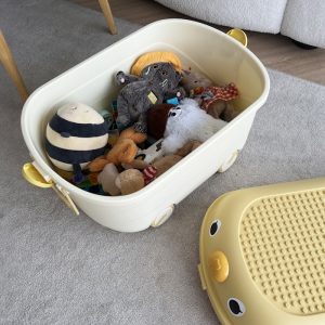 Kids Toy Storage Box with Lid and Wheels, 70L Large Yellow